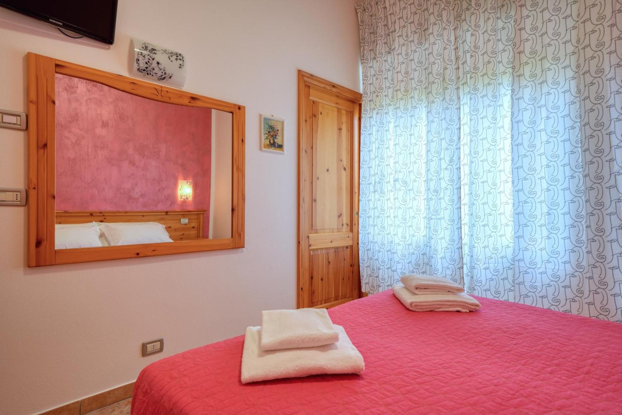 Da Mirella Lazise